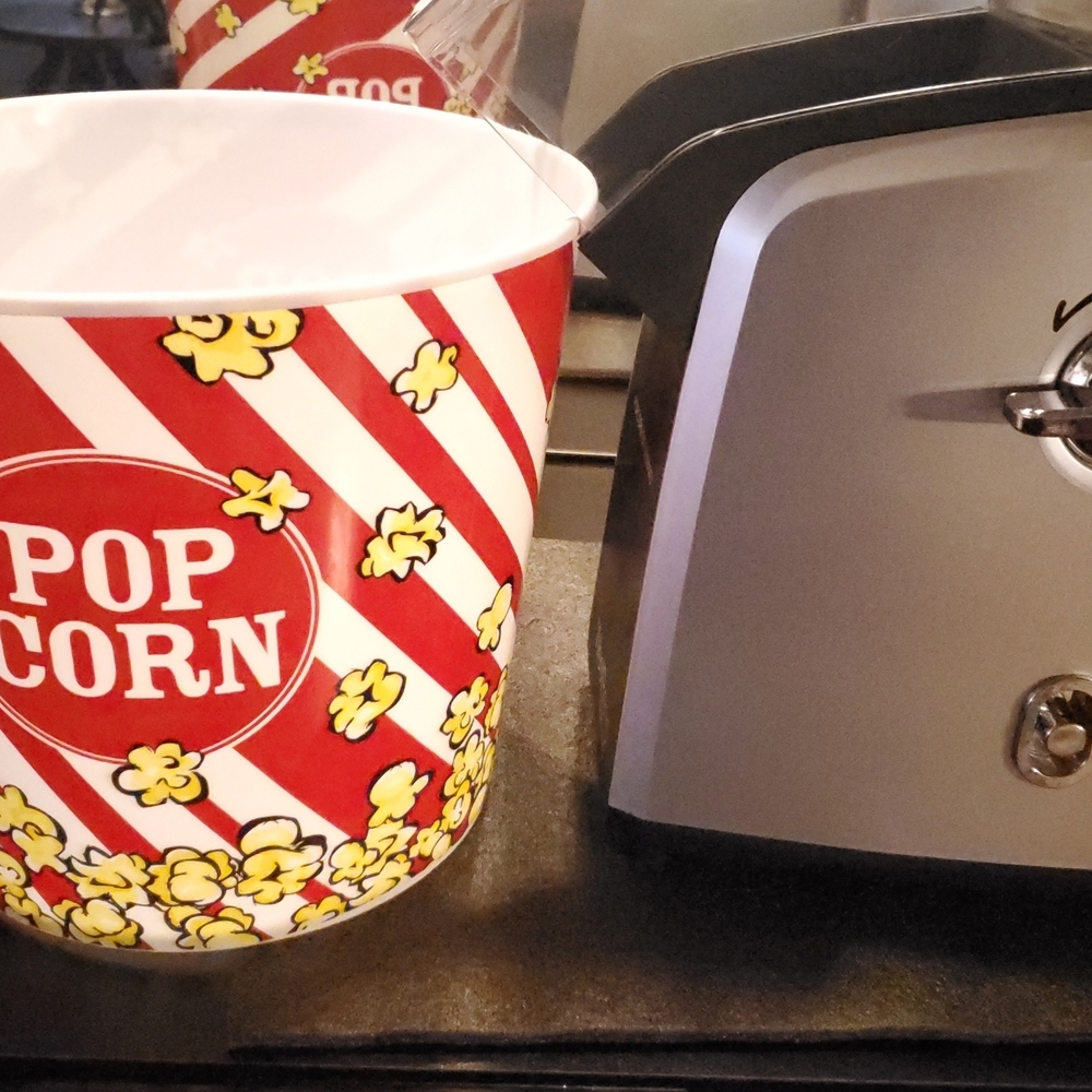 West Bend Movie Night Popcorn Maker Combo